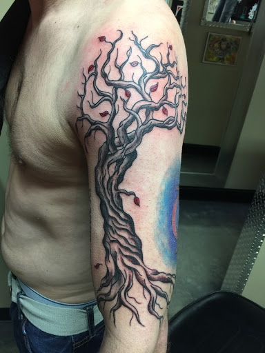 Tattoo Shop «Carmel Tattoo INK», reviews and photos, 43 W Main St, Carmel, IN 46032, USA