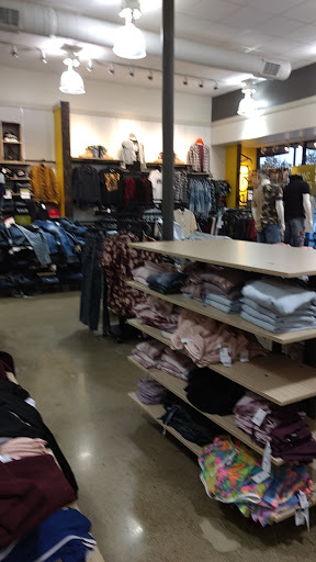 rue21, 3890 E Broad St, Columbus, OH 43213, USA, 