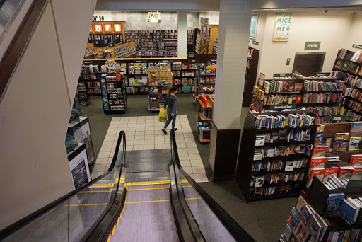 Book Store «Barnes & Noble», reviews and photos, 1201 Lake Woodlands Dr, The Woodlands, TX 77380, USA