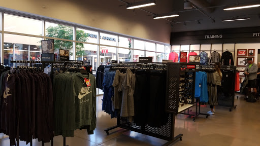 Sporting Goods Store «Nike Factory Store», reviews and photos, 6800 N 95th Ave #590, Glendale, AZ 85301, USA