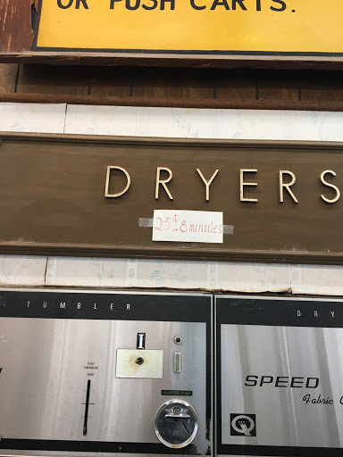 Laundromat «Dills Laundromat & Dry Clean», reviews and photos, 2109 N Glenstone Ave, Springfield, MO 65803, USA