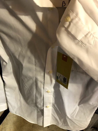 Thrift Store «Island Thrift», reviews and photos, 1800 NY-112, Medford, NY 11763, USA