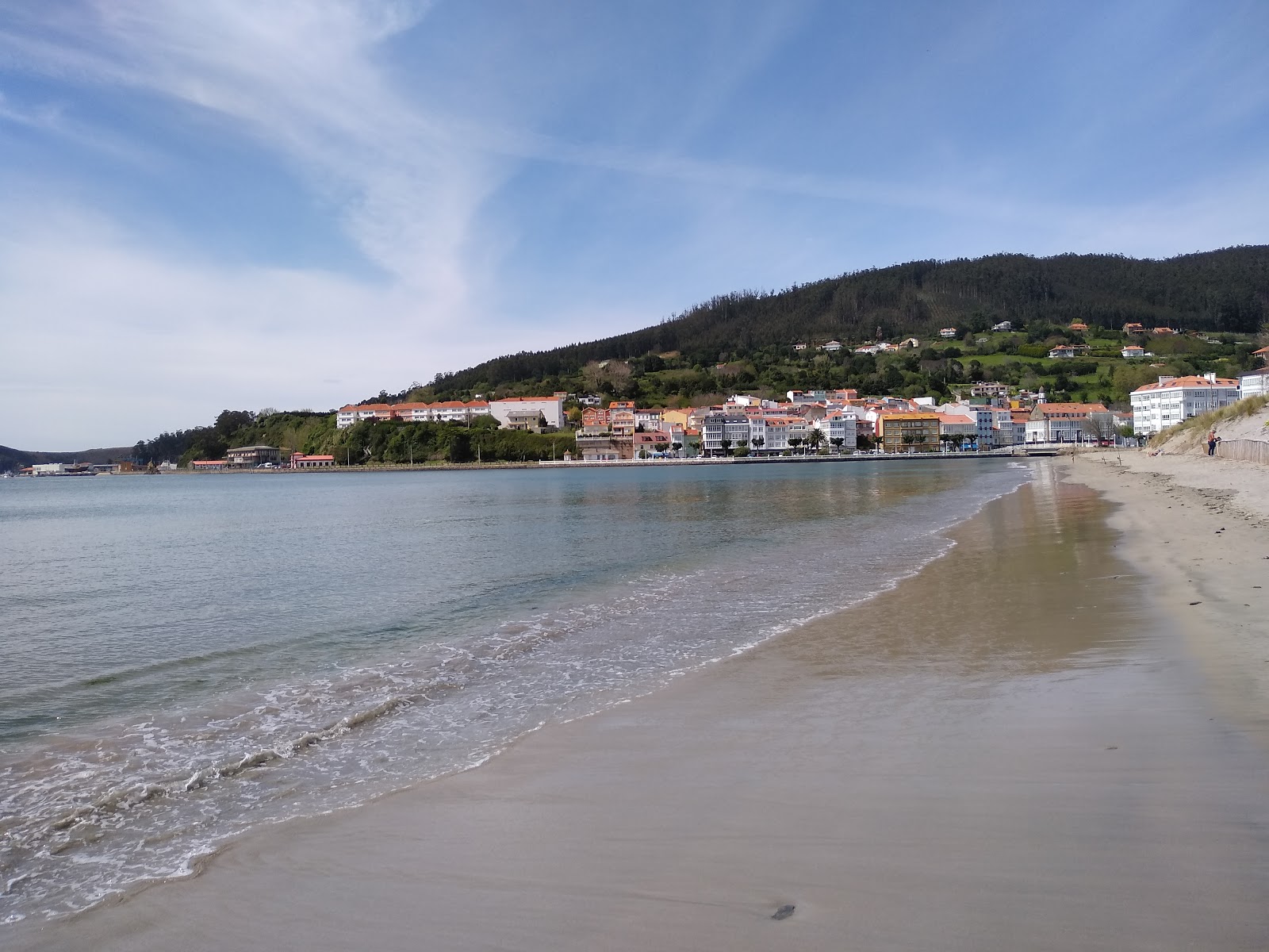 Foto di Praia da Madalena con una superficie del sabbia bianca fine