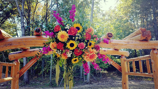 Florist «The Rustic Rose Flowers and Collectibles», reviews and photos, 220 W Main St, Williamsburg, OH 45176, USA