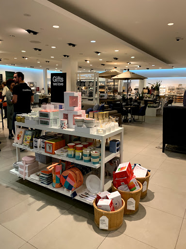 Furniture Store «Crate and Barrel», reviews and photos, 2801 W Big Beaver Rd, Troy, MI 48084, USA