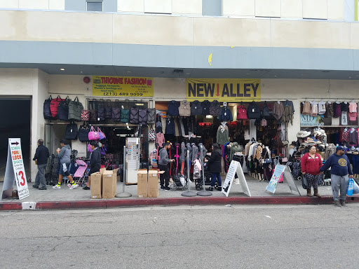 Santee Alley in Los Angeles