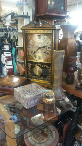 Thrift Store «Happy Tails Thrift Store», reviews and photos, 1825 Springs Rd, Vallejo, CA 94591, USA
