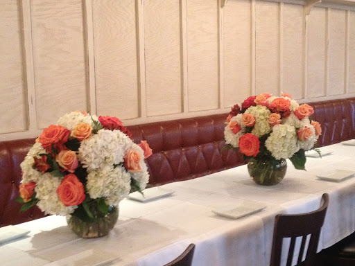 Florist «Hillside Florist (formerly Jennifer Flowers)», reviews and photos, 140 Hillside Avenue, New Hyde Park, NY 11040, USA