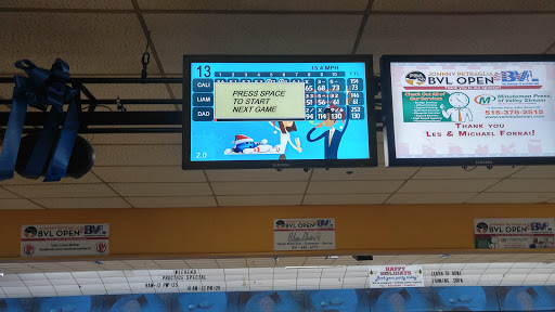 Bowling Alley «Rockville Centre Lanes», reviews and photos, 100 Maple Ave, Rockville Centre, NY 11570, USA