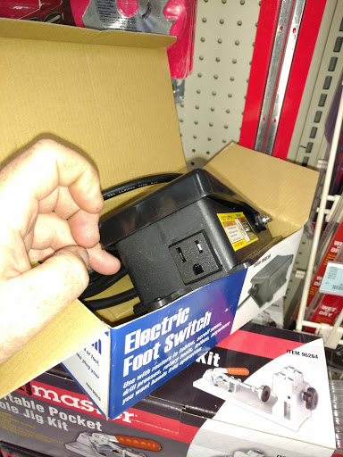 Hardware Store «Harbor Freight Tools», reviews and photos, 1450 N Dysart Rd, Avondale, AZ 85323, USA