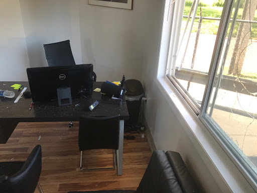 Used Car Dealer «LAKE ERIE AUTO CREDIT», reviews and photos, 15202 Waterloo Rd, Cleveland, OH 44110, USA