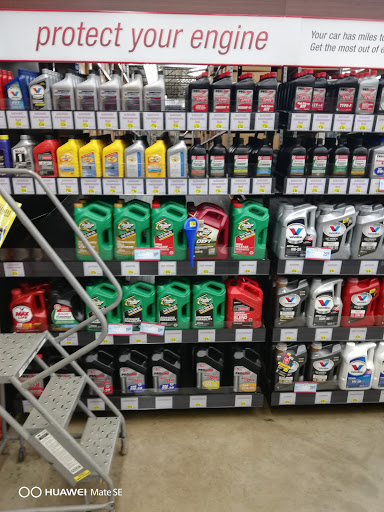 Auto Parts Store «Pep Boys Auto Parts & Service», reviews and photos, 620 N Green Bay Rd, Waukegan, IL 60085, USA