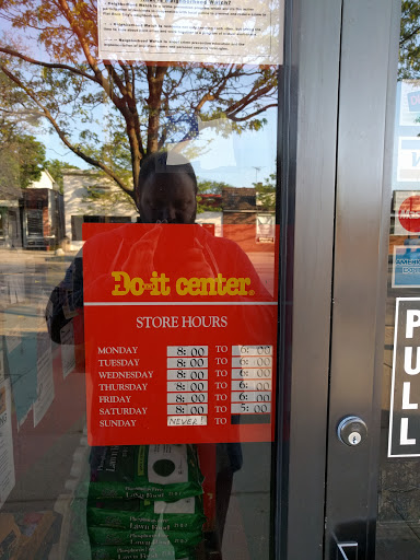 Garden Center «Flat Rock Do it center», reviews and photos, 26329 Huron River Dr, Flat Rock, MI 48134, USA