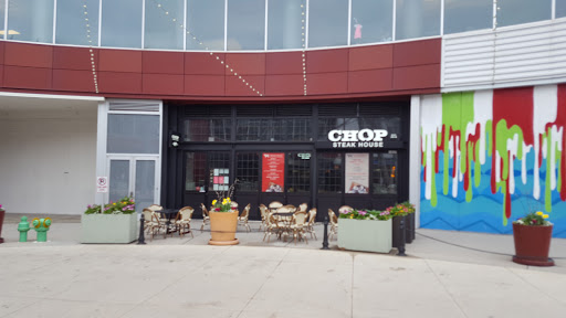 Movie Theater «ShowPlace ICON Theatres at Roosevelt Collection with ICON•X - Chicago», reviews and photos, 1011 S Delano Ct, Chicago, IL 60605, USA