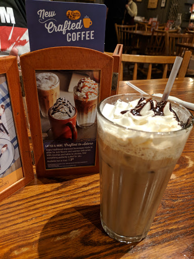 American Restaurant «Cracker Barrel Old Country Store», reviews and photos, 172 Howard Blvd, Mt Arlington, NJ 07856, USA