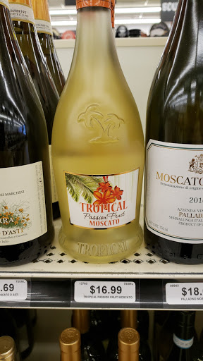 Liquor Store «Cheers Liquor Mart», reviews and photos, 1105 N Circle Dr, Colorado Springs, CO 80909, USA