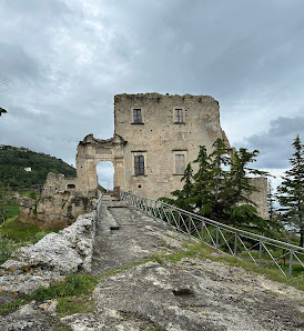 Castello della Valle Via Castello, 13, 87030 Fiumefreddo Bruzio CS, Italia
