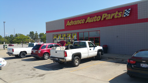 Auto Parts Store «Advance Auto Parts», reviews and photos, 110 N Vine St, Urbana, IL 61802, USA