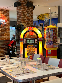 Atmosphère du Restaurant Bus Stop Diner à Vernon - n°17