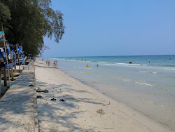 Banchuen Beach'in fotoğrafı imkanlar alanı