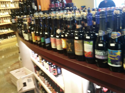 Wine Store «Ale Wine & Spirits of Powell», reviews and photos, 7560 Guard Well St, Powell, OH 43065, USA