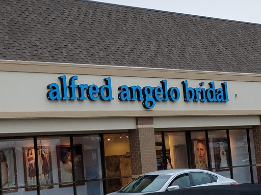 Bridal Shop «Alfred Angelo Bridal», reviews and photos, 1500 Pleasant Valley Rd, Manchester, CT 06040, USA