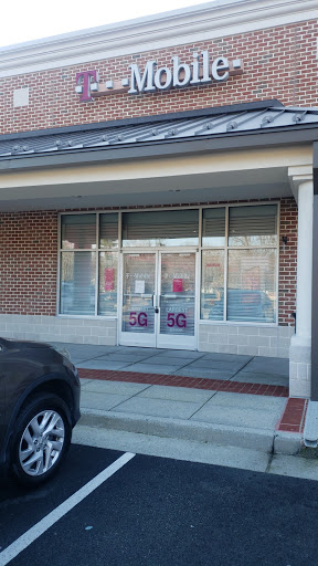 Cell Phone Store «T-Mobile», reviews and photos, 10319 W Broad St, Glen Allen, VA 23060, USA