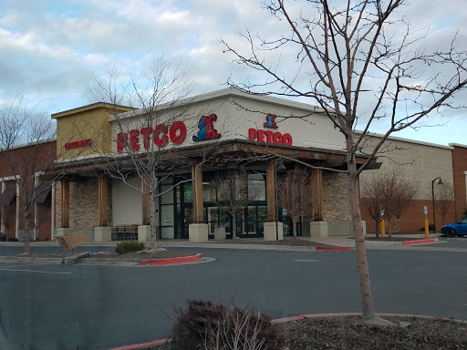 Pet Supply Store «Petco Animal Supplies», reviews and photos, 5047 E Marketplace Dr, Flagstaff, AZ 86004, USA