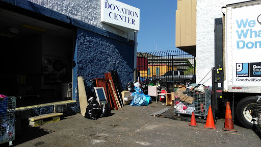 Thrift Store «Goodwill - Eagle Rock», reviews and photos