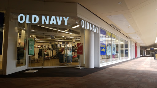 Shopping Mall «Livingston Mall», reviews and photos, 112 Eisenhower Pkwy, Livingston, NJ 07039, USA