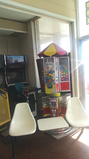 Liquor Store «Mesa Liquor», reviews and photos, 1930 E Broadway Rd, Mesa, AZ 85204, USA