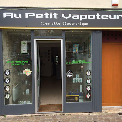 Au Petit Vapoteur à Le Malesherbois