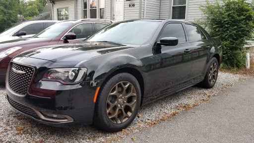 Auto Brokers Nashville, 636 W Iris Dr, Nashville, TN 37204, USA, 