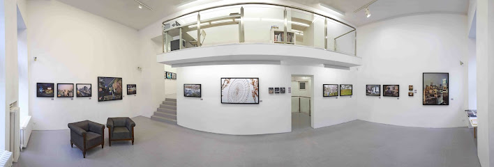 Faur Zsófi Gallery