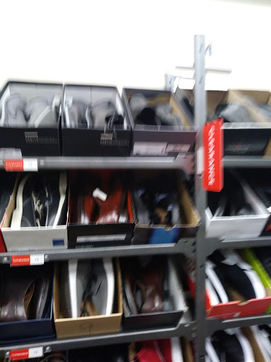 Department Store «Nordstrom Rack Towne Place at Garden State Park», reviews and photos, 951 Haddonfield Rd a, Cherry Hill, NJ 08002, USA