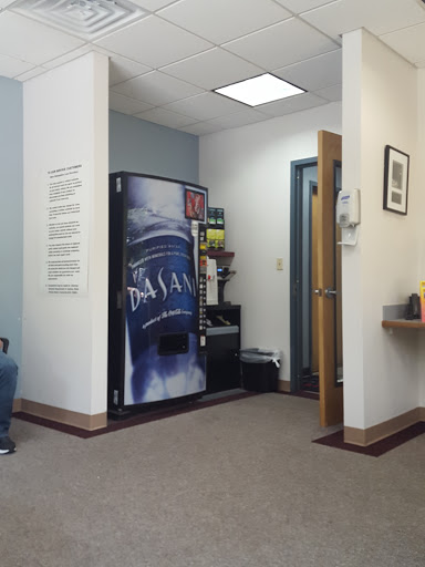 Used Car Dealer «Merchants Auto», reviews and photos, 1278 Hooksett Rd, Hooksett, NH 03106, USA