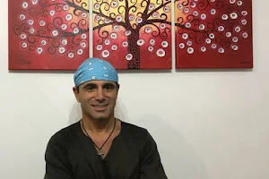 Clinica Capilar Dr Luis Palmarino image