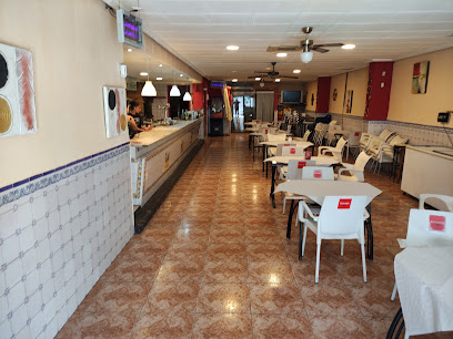 Bar Restaurante Las Brasas - C. Gral. Garcia Oltra, 16, 46930 Quart de Poblet, Valencia, Spain