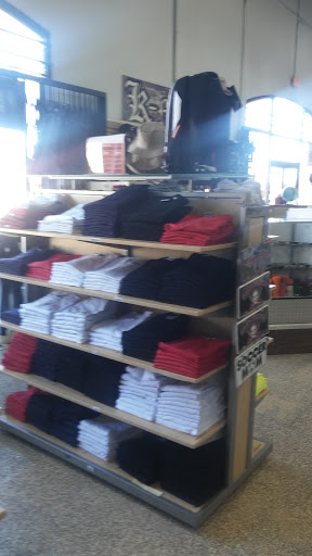 Discount Store «K-Momo Mega Liquidation Center», reviews and photos, 2301 W Indian School Rd, Phoenix, AZ 85015, USA