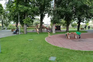 Parcul Poligonului image