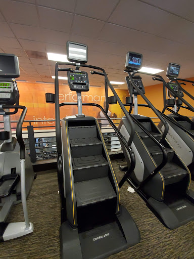 Gym «LA Fitness», reviews and photos, 4792 S Kirkman Rd, Orlando, FL 32811, USA