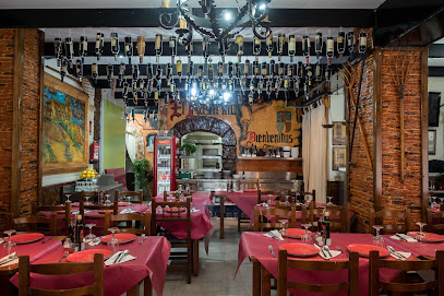 Bar Restaurante El Rastrillo - Calle Moriones, 43, 03182 Torrevieja, Alicante, Spain