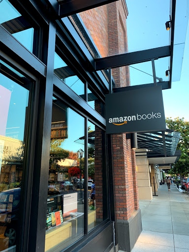 Book Store «Amazon Books», reviews and photos, 4601 26th Ave NE, Seattle, WA 98105, USA