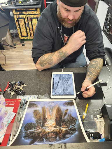 Tattoo and Piercing Shop «Lunchbox Tattoo & Body Piercing», reviews and photos, 3604 N Chapel Hill Rd, Johnsburg, IL 60050, USA