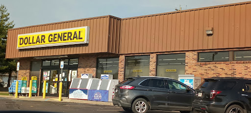 Discount Store «Dollar General», reviews and photos, 215 S Main St, Brownstown, IN 47220, USA