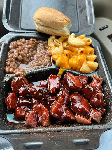 Barbecue Restaurant «Alabama Que», reviews and photos, 2733 Vine St, Cincinnati, OH 45219, USA