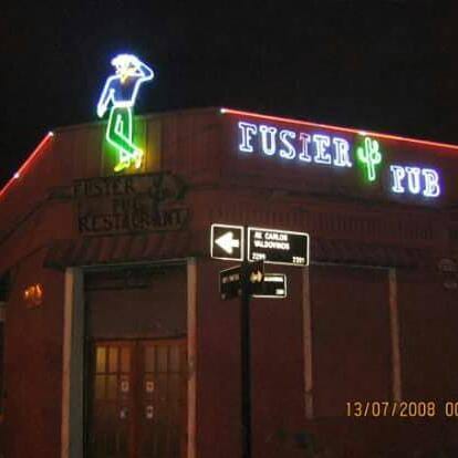 Fuster Pub - Pedro Aguirre Cerda