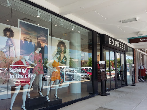 Shopping Mall «Friendly Center», reviews and photos, 3110 Kathleen Ave, Greensboro, NC 27408, USA