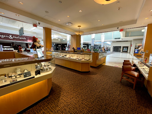 Jewelry Store «Kay Jewelers», reviews and photos, 18 E Towne Mall e, Madison, WI 53704, USA