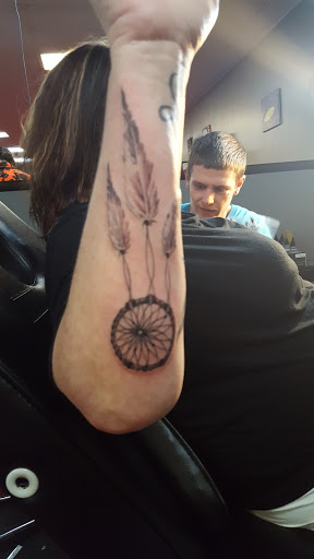 Tattoo Shop «AWOL Custom Tattooing Llc», reviews and photos, 1780 W Sherman Blvd, Muskegon, MI 49441, USA